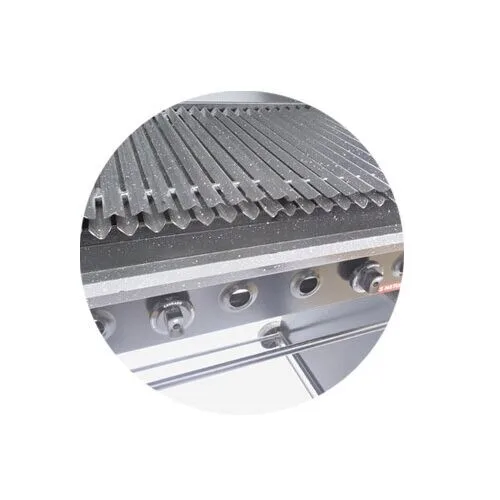 Parrilla A Gas Con Faldón 70x60 INVERNATIVA - Imagen 3